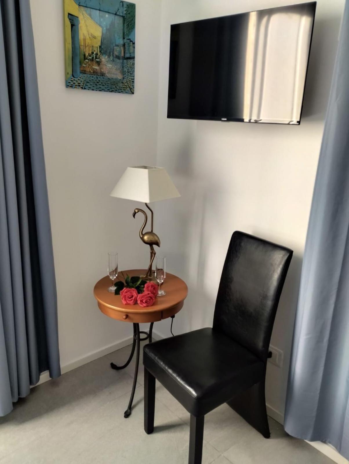 Casa Vacanze Tita La Tua Base Per Visitare Il Mare Delle Cinque Terre Apartment La Spezia Bagian luar foto