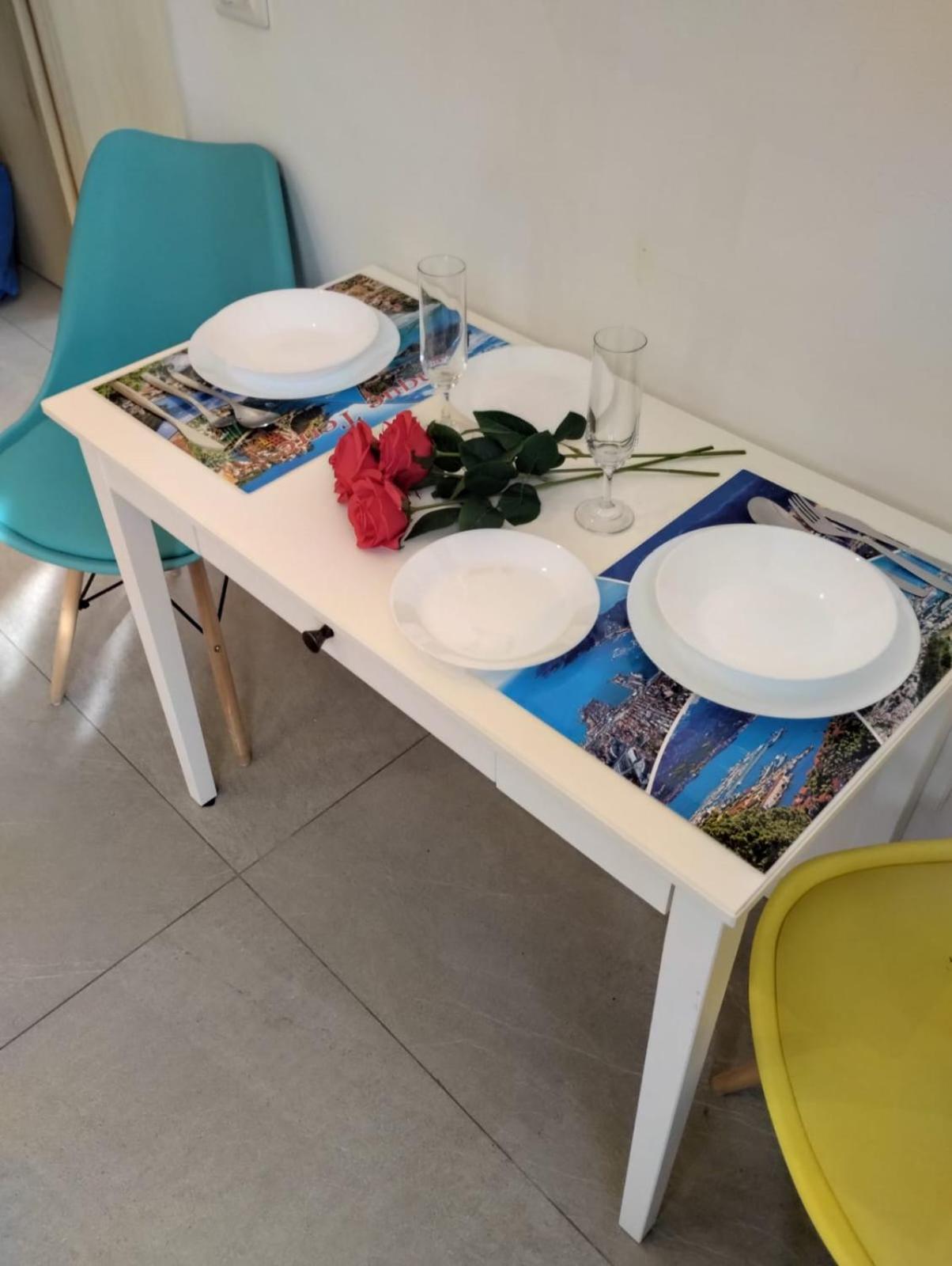 Casa Vacanze Tita La Tua Base Per Visitare Il Mare Delle Cinque Terre Apartment La Spezia Bagian luar foto